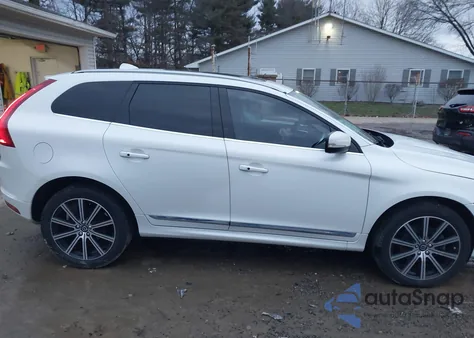 2017 Volvo Xc60 T6 Inscription from USA, damaged, VIN YV449MRUXH2017356